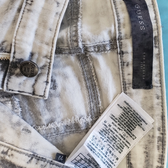 Guess jeans - Picture 3 of 3